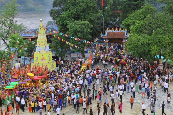 Thời gian và quy mô lễ hội đền Bảo Hà.