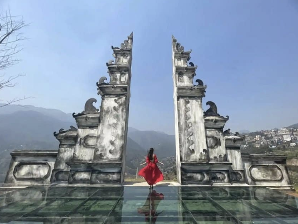 Chọn đúng thời điểm khi tham quan tại cổng trời Ô Quy Hồ