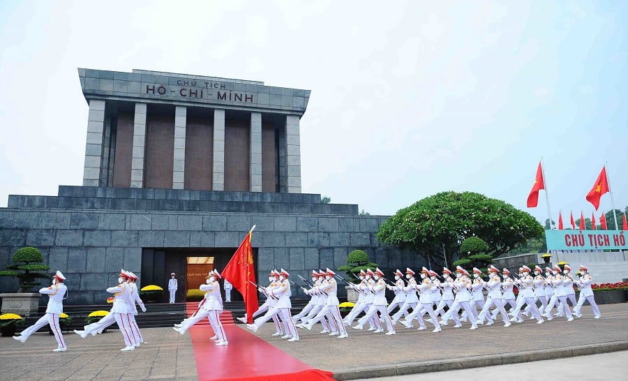 Lăng Chủ tịch Hồ Chí Minh vẫn mở cửa bình thường vào dịp lễ Quốc Khánh