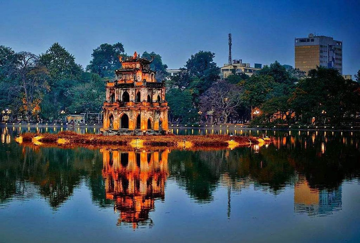 Hồ Gươm với lịch sử lâu đời
