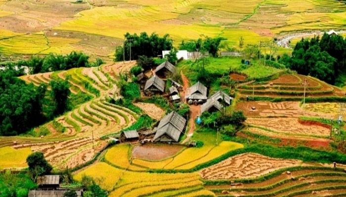 Bản Má Tra nằm rất gần trung tâm thị trấn SaPa