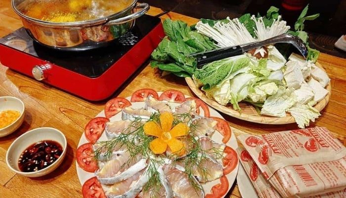 Thưởng thức lẩu cá hồi tươi ngon, đậm đà hương núi rừng SaPa